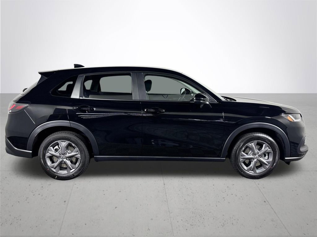 New 2026 Honda HR-V LX image 5