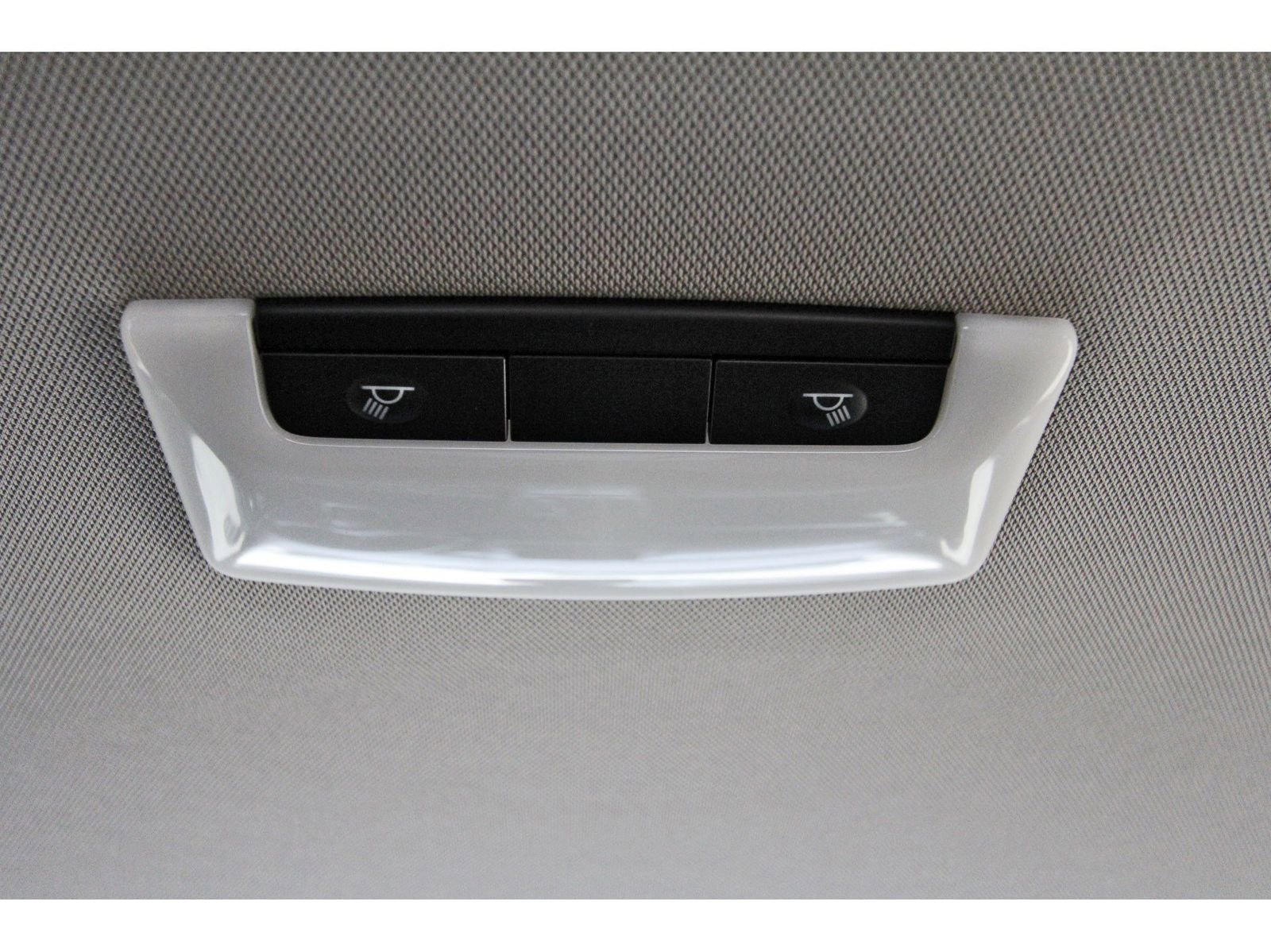 Used 2024 Nissan Rogue SV image 16