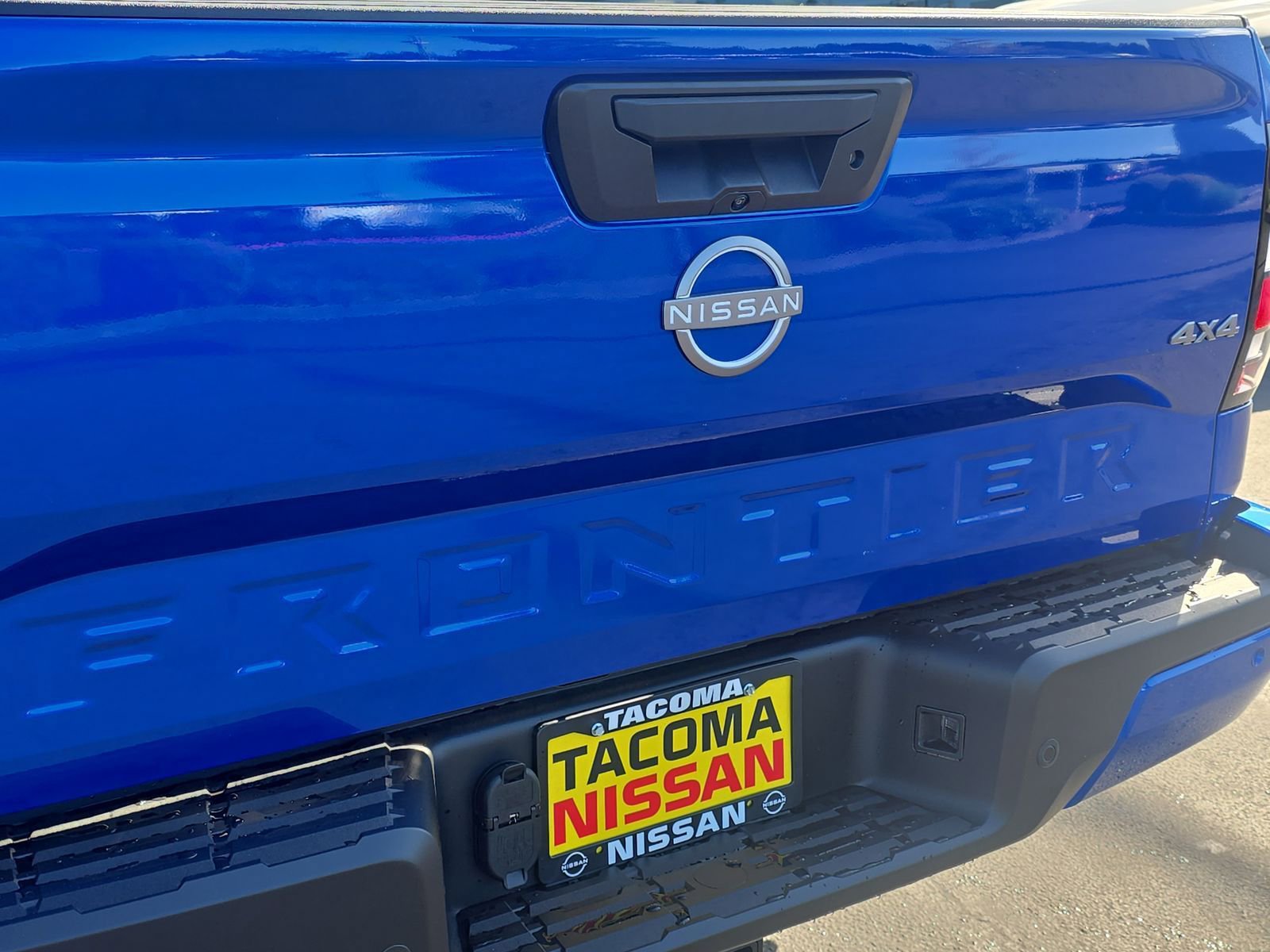 New 2026 Nissan Frontier SV w/ All-Weather Content Package image 27