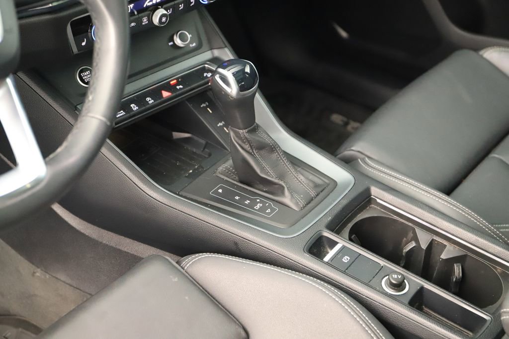Used 2024 Audi Q3 2.0T Premium Plus w/ Premium Plus Package AWD/4WD image 19