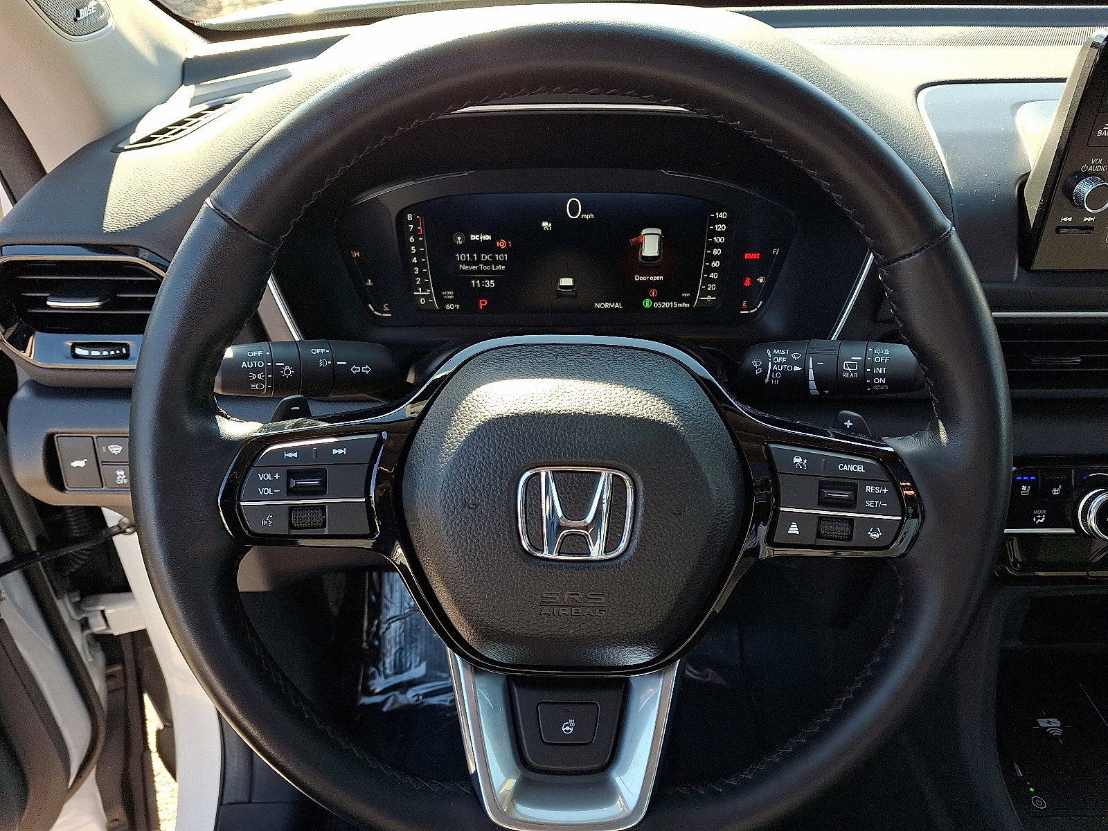 Used 2024 Honda Pilot Elite image 20