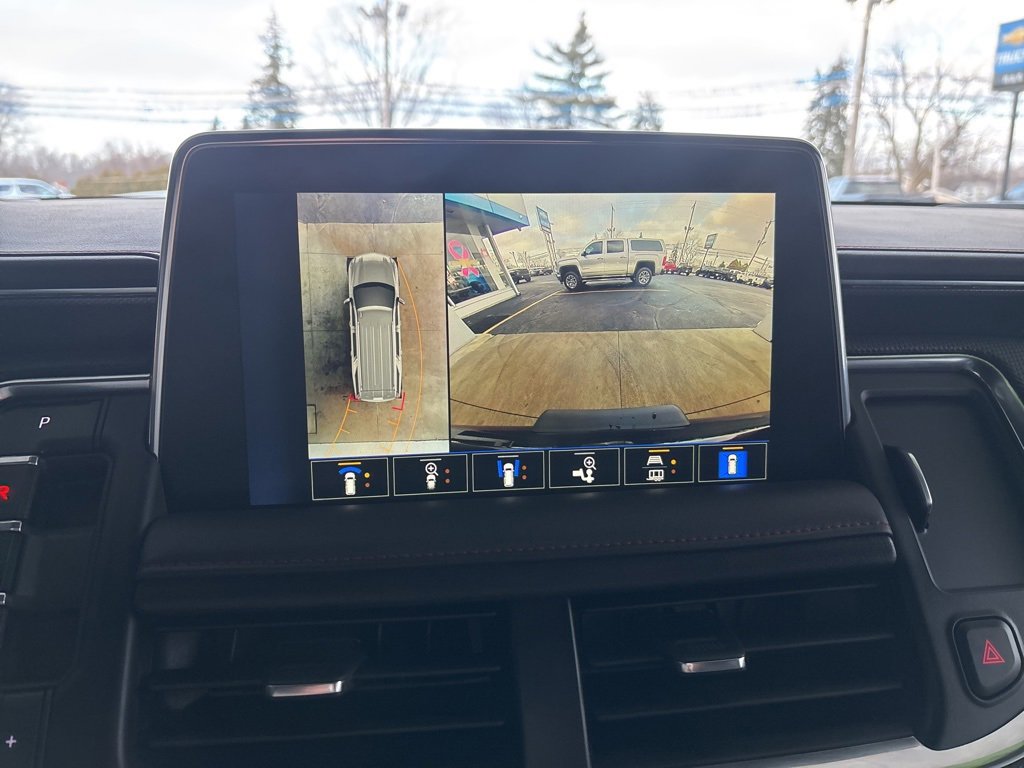 Used 2024 Chevrolet Tahoe RST w/ RST Performance Edition image 17