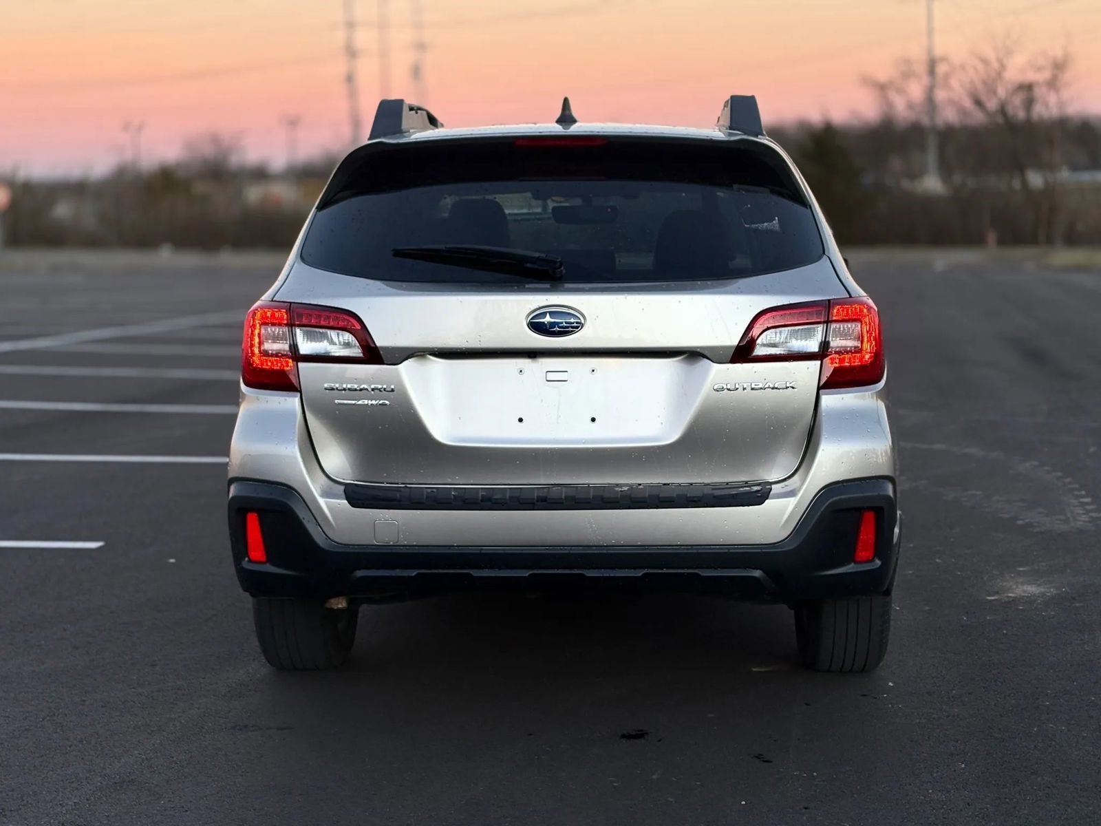 Used 2019 Subaru Outback 2.5i Premium image 4