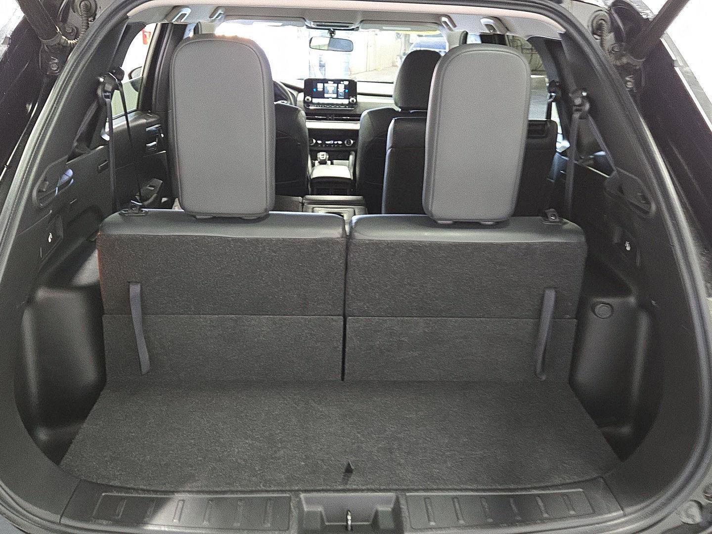 Used 2024 Mitsubishi Outlander SE Black Edition image 19