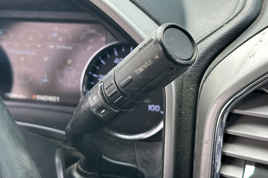 Used 2017 Ford F350 Lariat w/ Lariat Ultimate Package image 24
