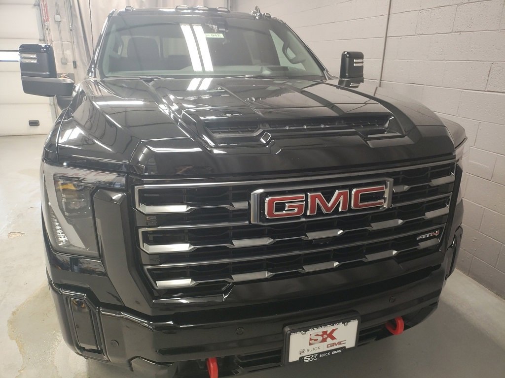 New 2026 GMC Sierra 2500 AT4 w/ Technology Package image 6