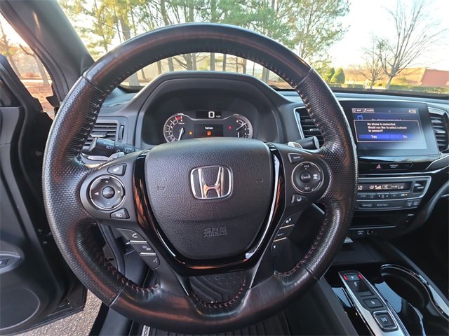 Used 2021 Honda Ridgeline Black Edition image 14