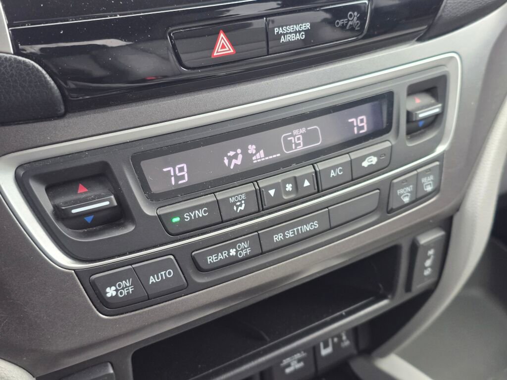 Used 2017 Honda Ridgeline RTL-T image 29