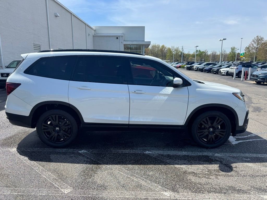 Used 2021 Honda Pilot Black Edition image 6