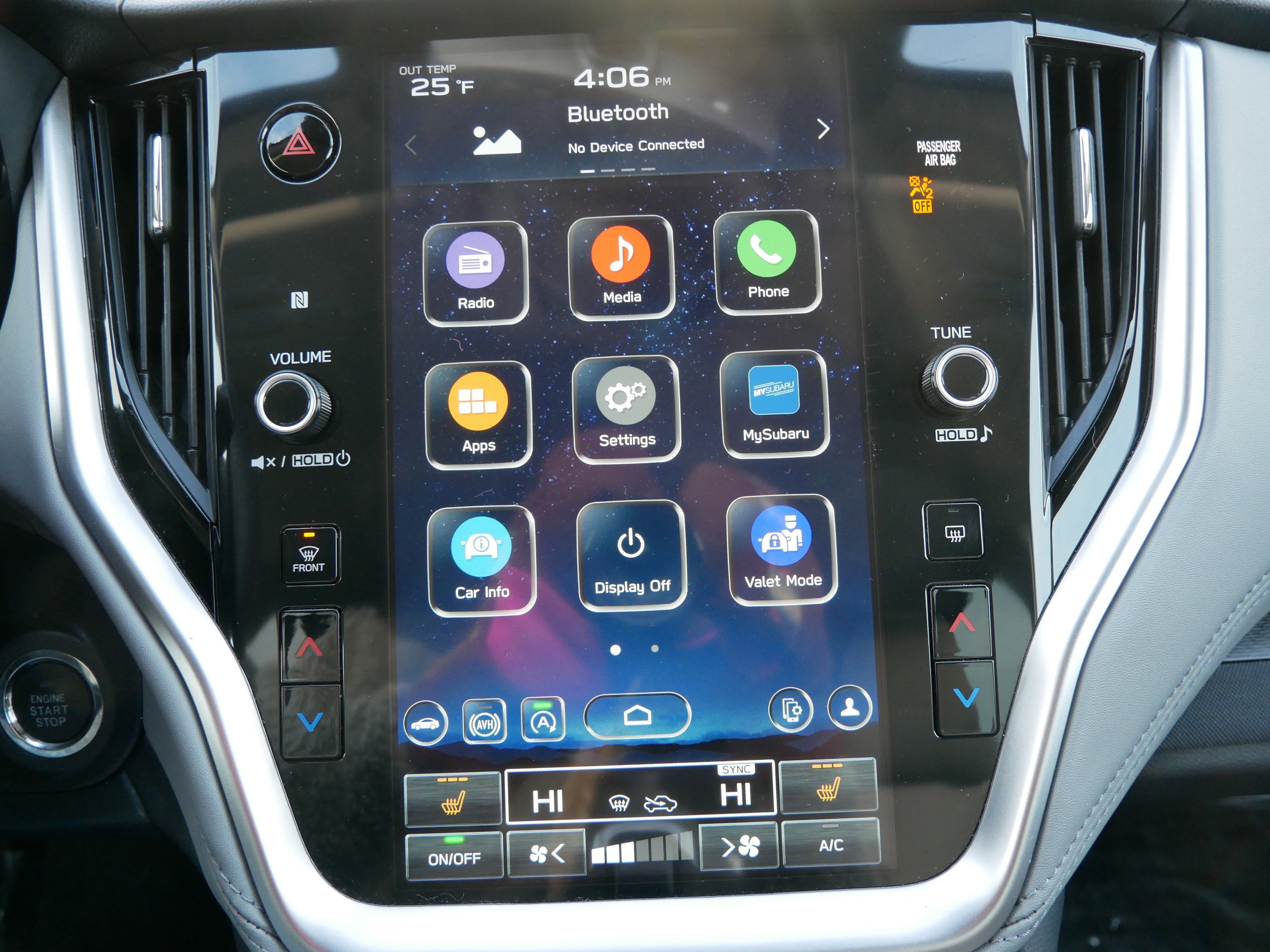 Certified 2025 Subaru Outback Premium image 22