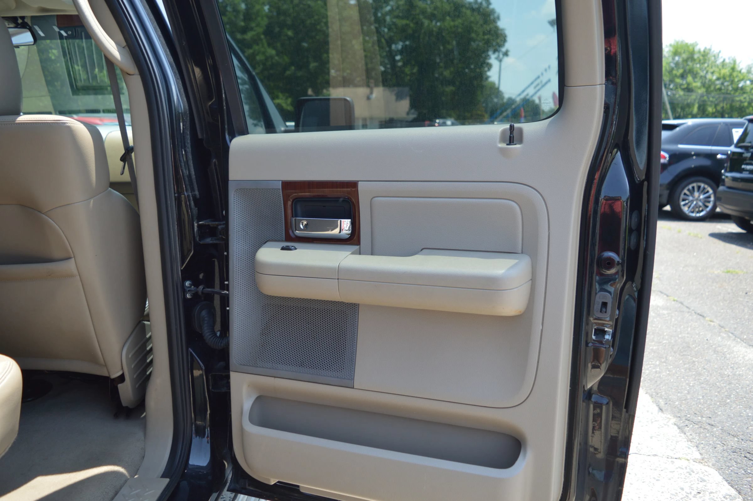 Used 2008 Ford F150 Lariat AWD/4WD image 26