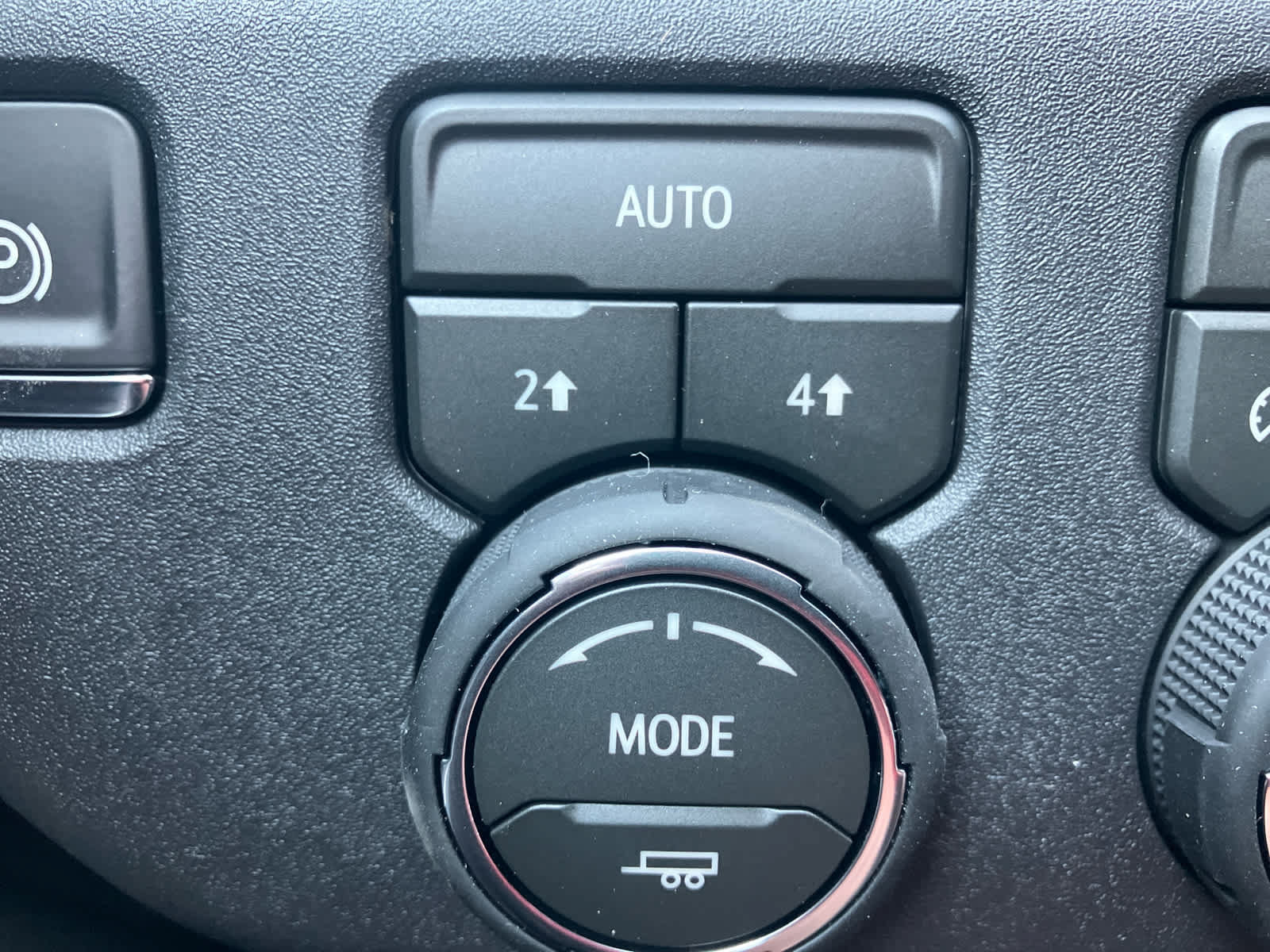 New 2026 Chevrolet Silverado 1500 RST w/ Safety Package AWD/4WD image 15