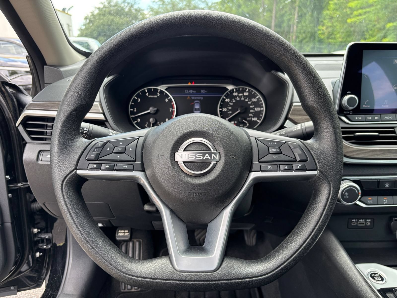Used 2025 Nissan Altima 2.5 SV FWD image 23