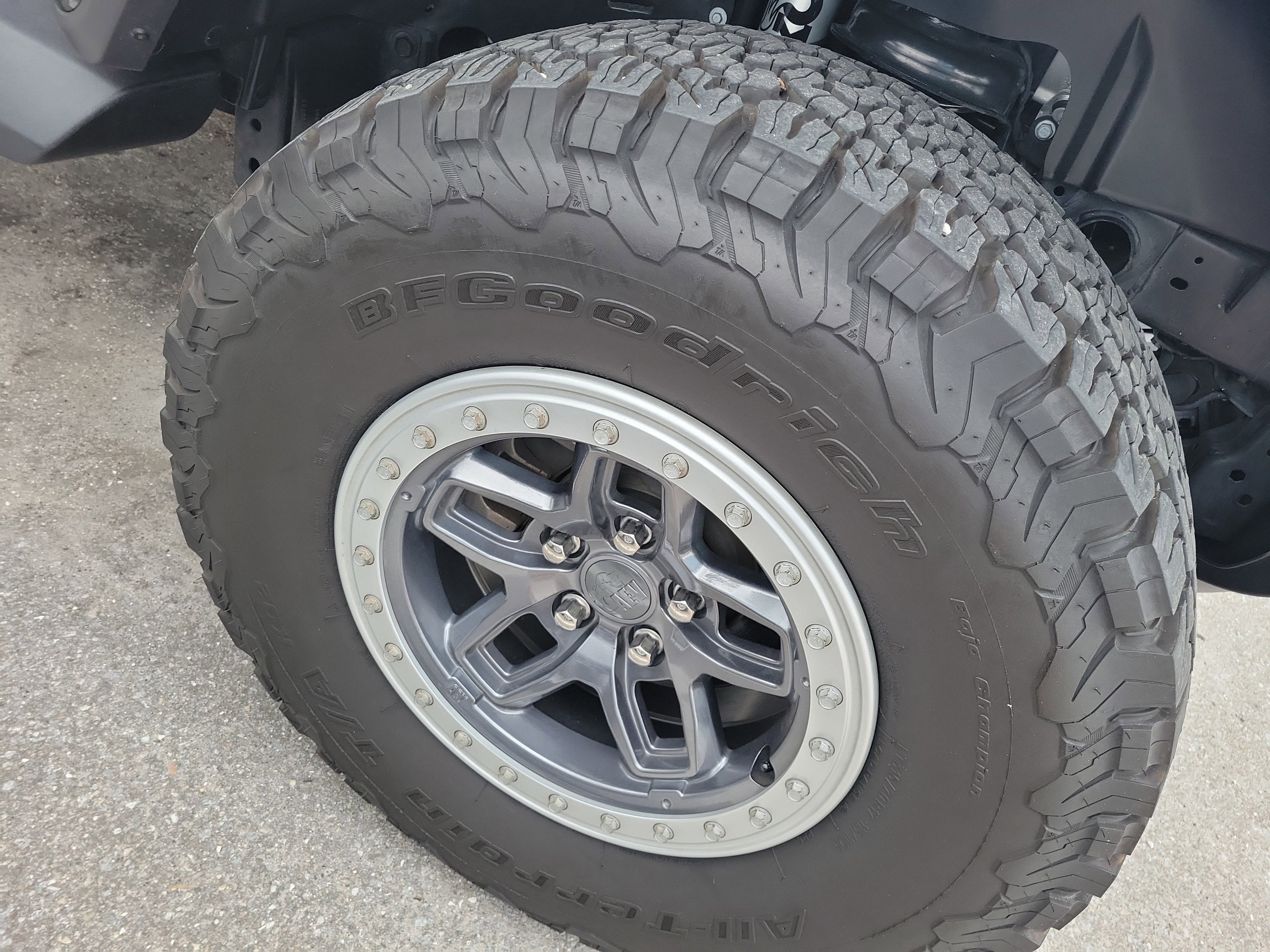 Used 2022 Jeep Wrangler Unlimited Sahara AWD/4WD image 8