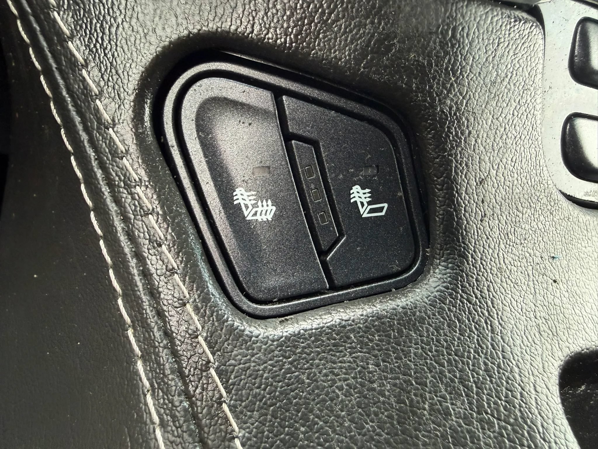 Used 2018 Chevrolet Tahoe LT AWD/4WD image 38