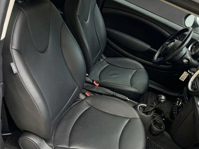 Used 2013 MINI Cooper Clubman FWD image 6