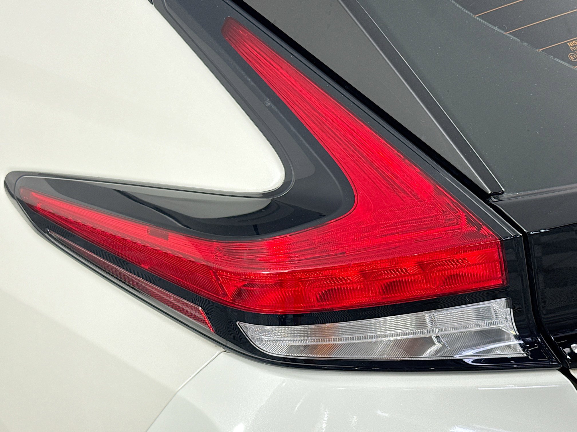 Used 2019 Nissan Leaf SL Plus image 35