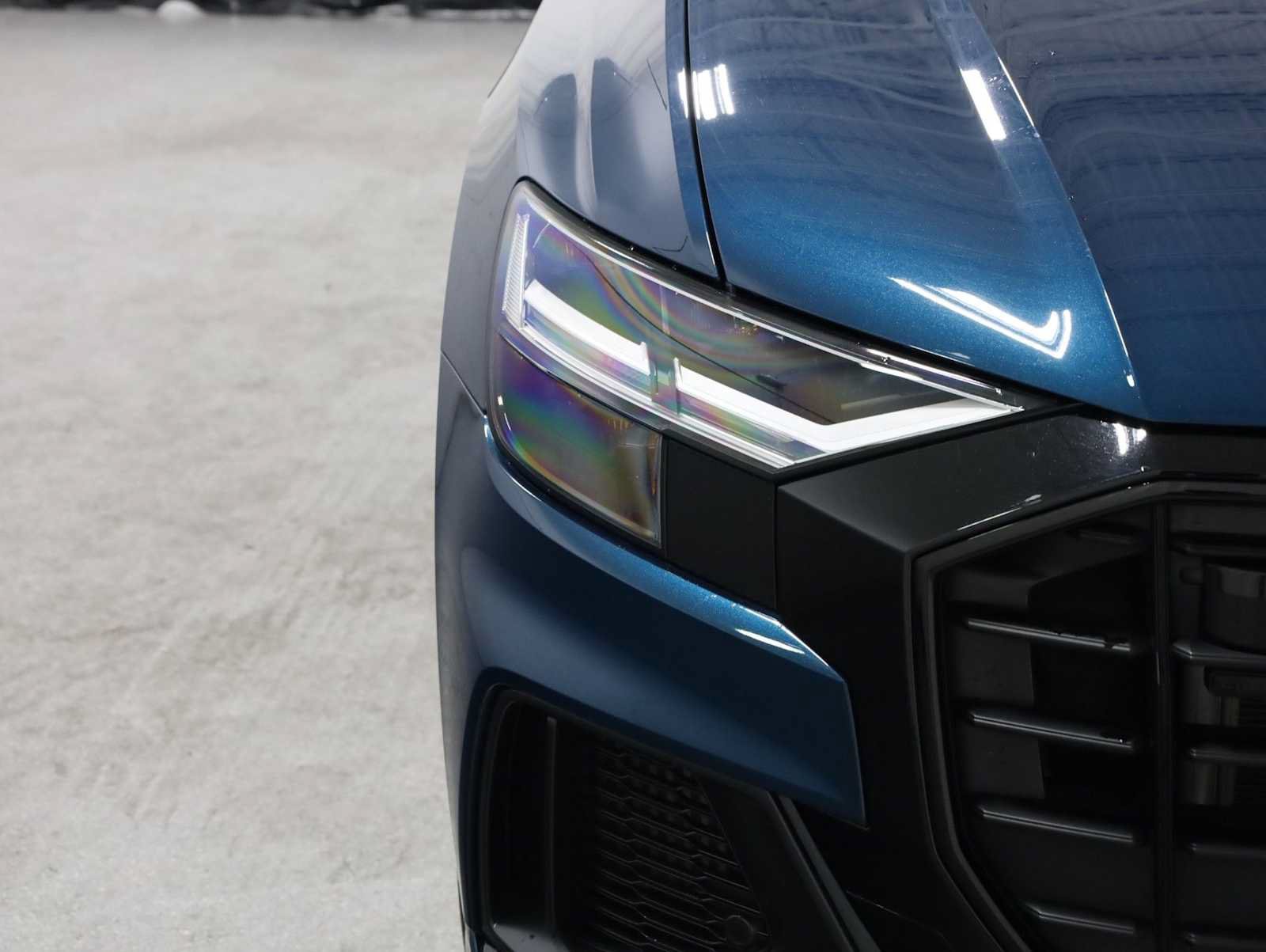 Used 2022 Audi Q8 Premium Plus AWD/4WD image 15