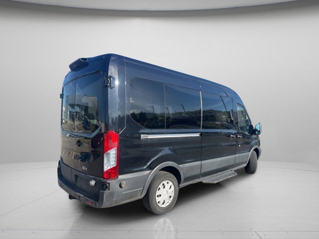 Used 2019 Ford Transit 350 XLT RWD image 6