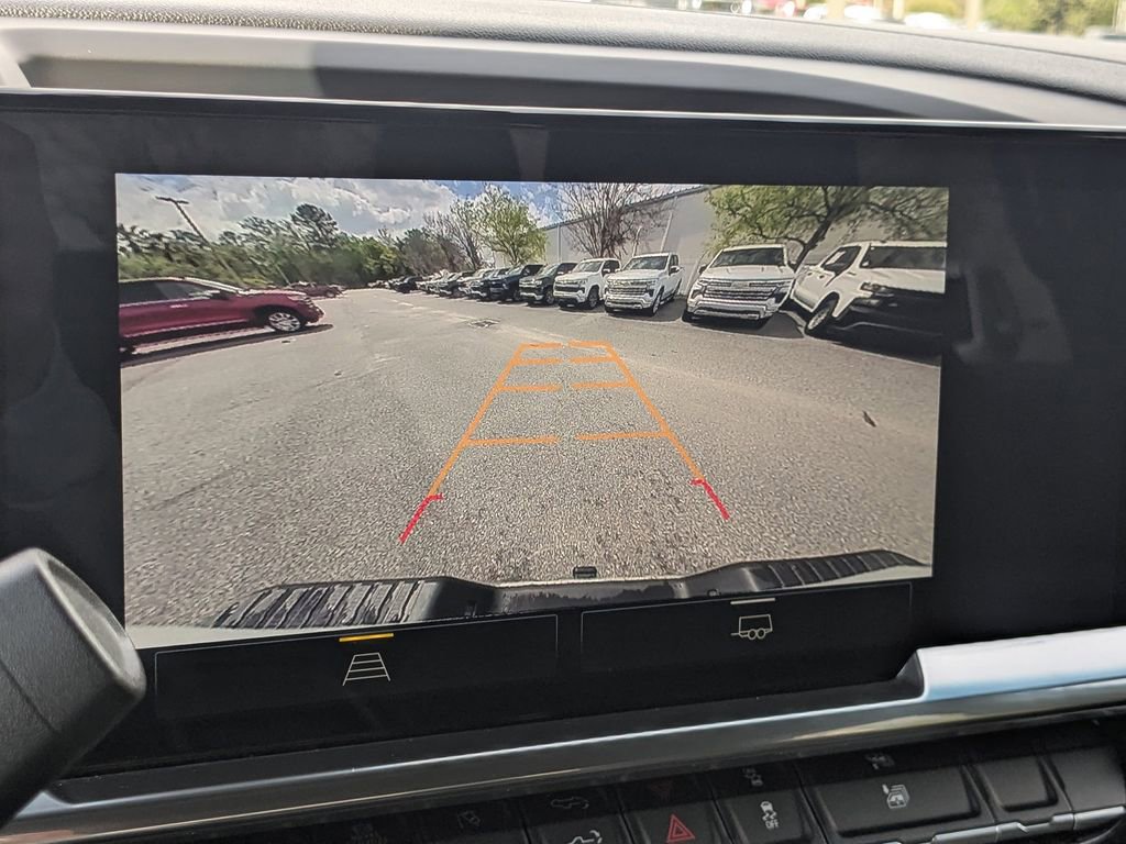 Used 2025 Chevrolet Silverado 2500 LT w/ Convenience Package image 19