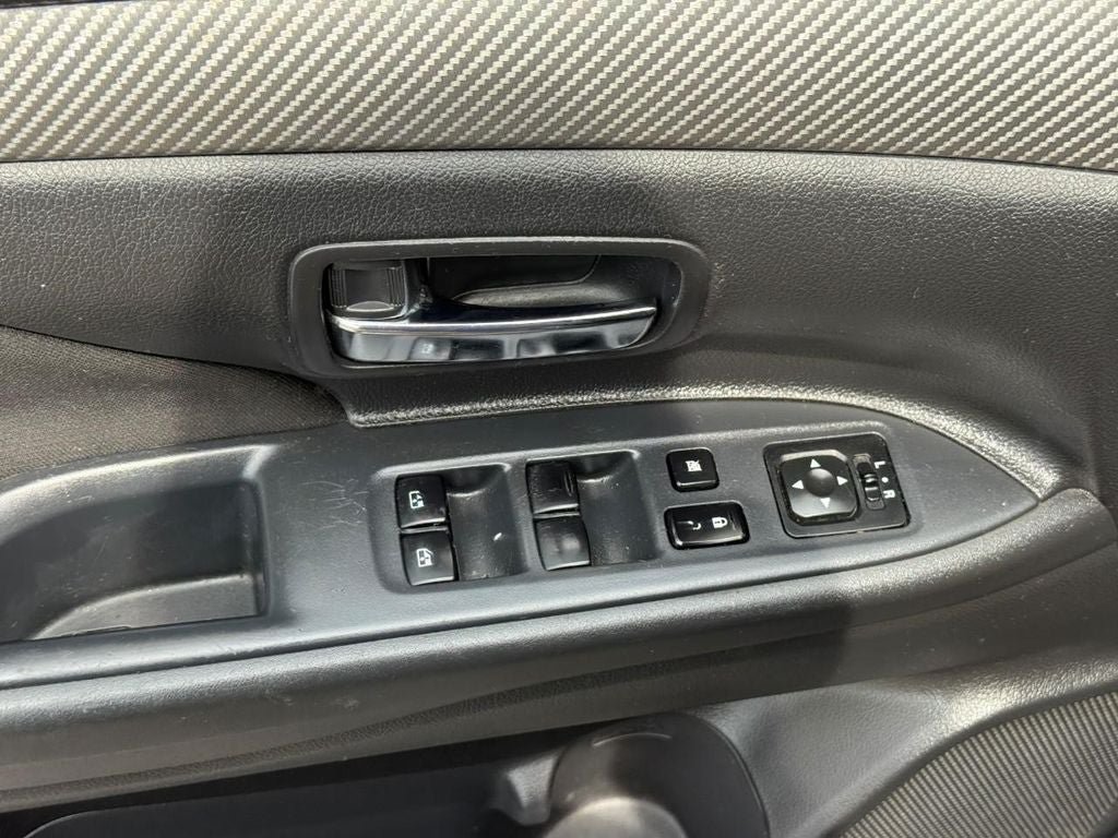 Used 2018 Mitsubishi Outlander SE FWD image 15