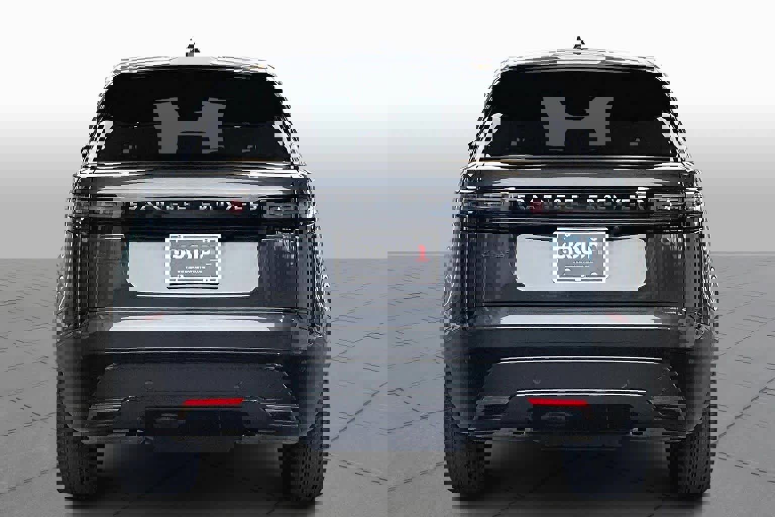 Used 2024 Land Rover Range Rover Velar Dynamic SE image 5