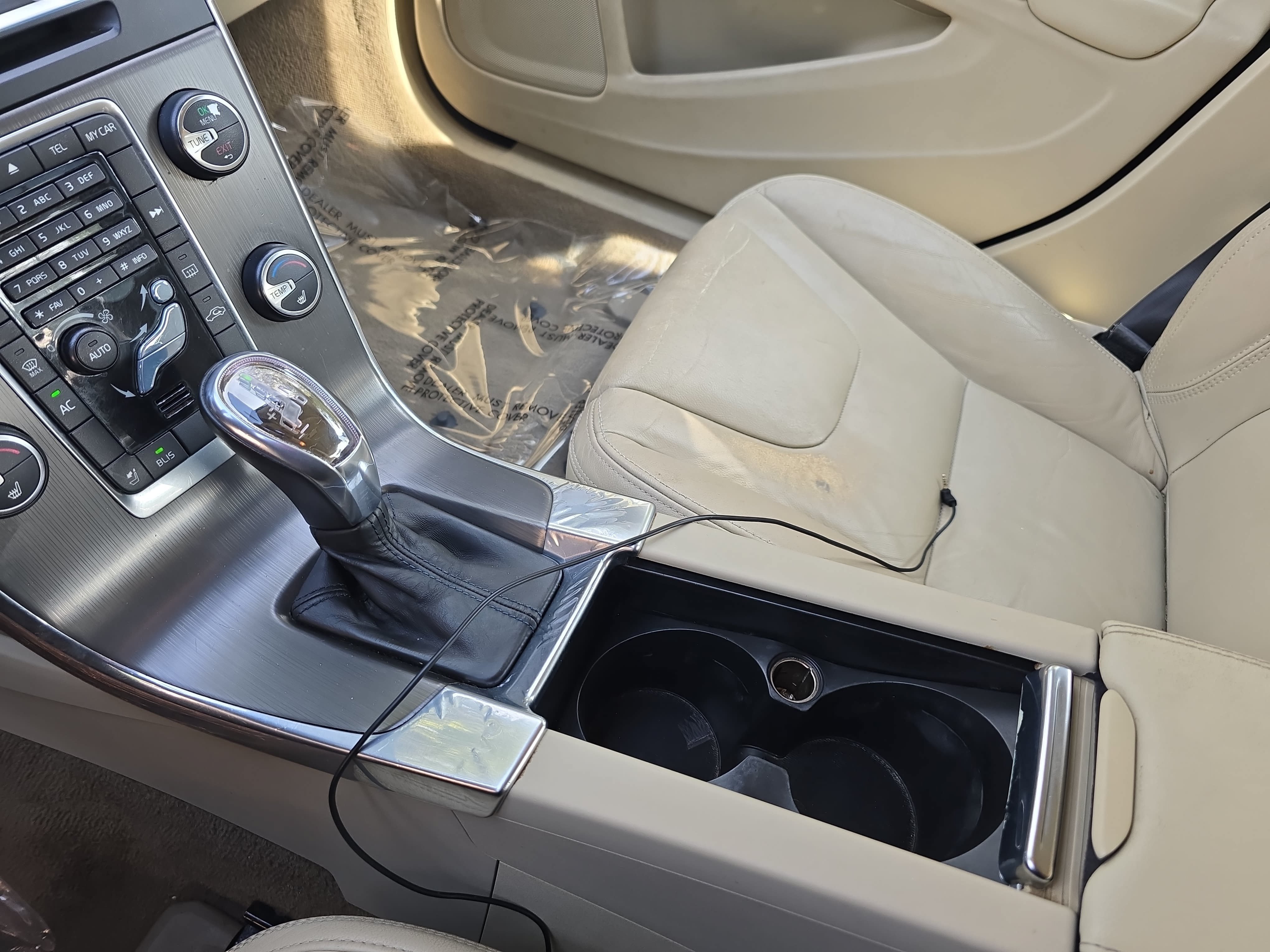 Used 2013 Volvo S60 T5 FWD image 23