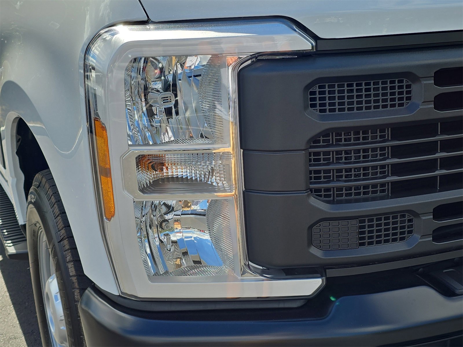 New 2026 Ford F250 XL w/ XL Driver Assist Package image 8