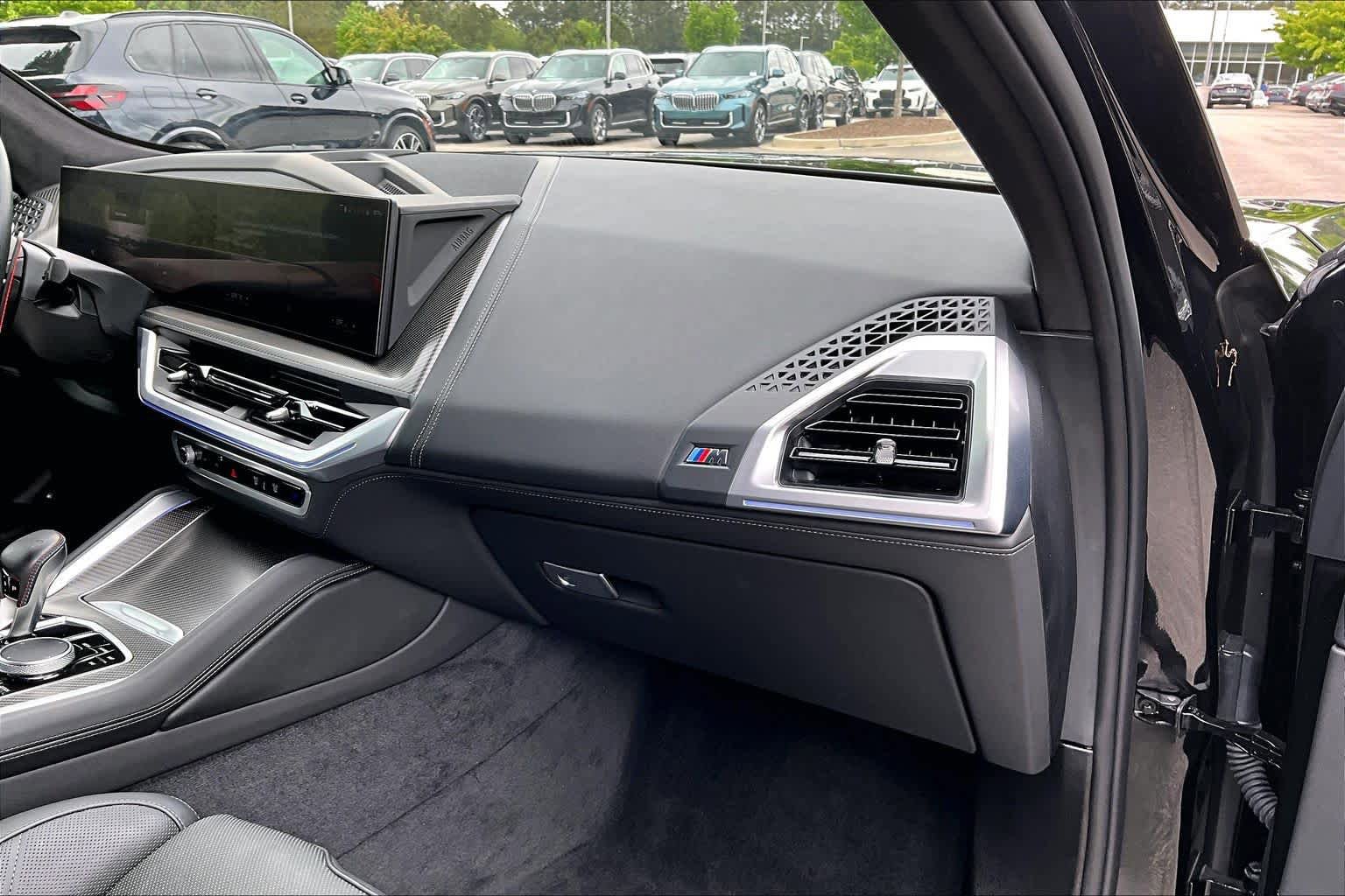 Used 2024 BMW XM AWD/4WD image 18