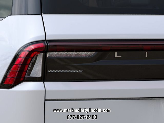 New 2027 Lincoln Navigator Black Label AWD/4WD image 21