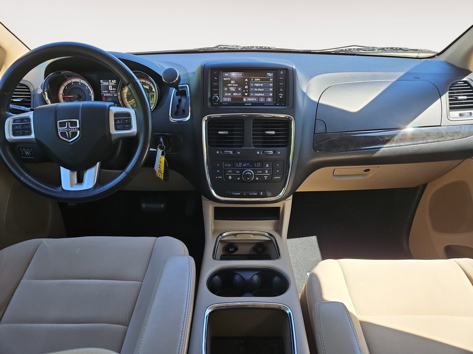 Used 2013 Dodge Grand Caravan Crew w/ Safety Sphere Group FWD image 10