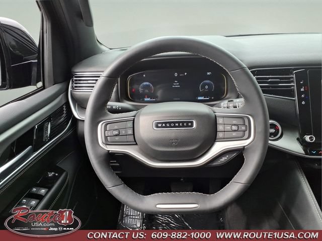 Used 2025 Jeep Wagoneer Series II AWD/4WD image 24