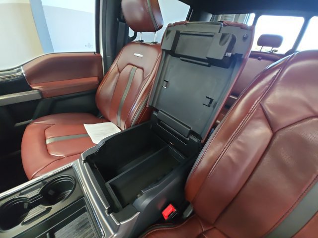 Used 2022 Ford F350 Platinum w/ Tremor Off-Road Package AWD/4WD image 27