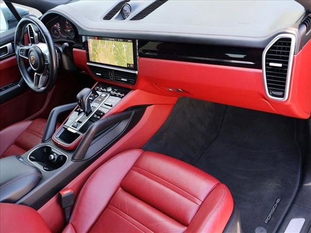 Used 2021 Porsche Cayenne Coupe AWD/4WD image 29