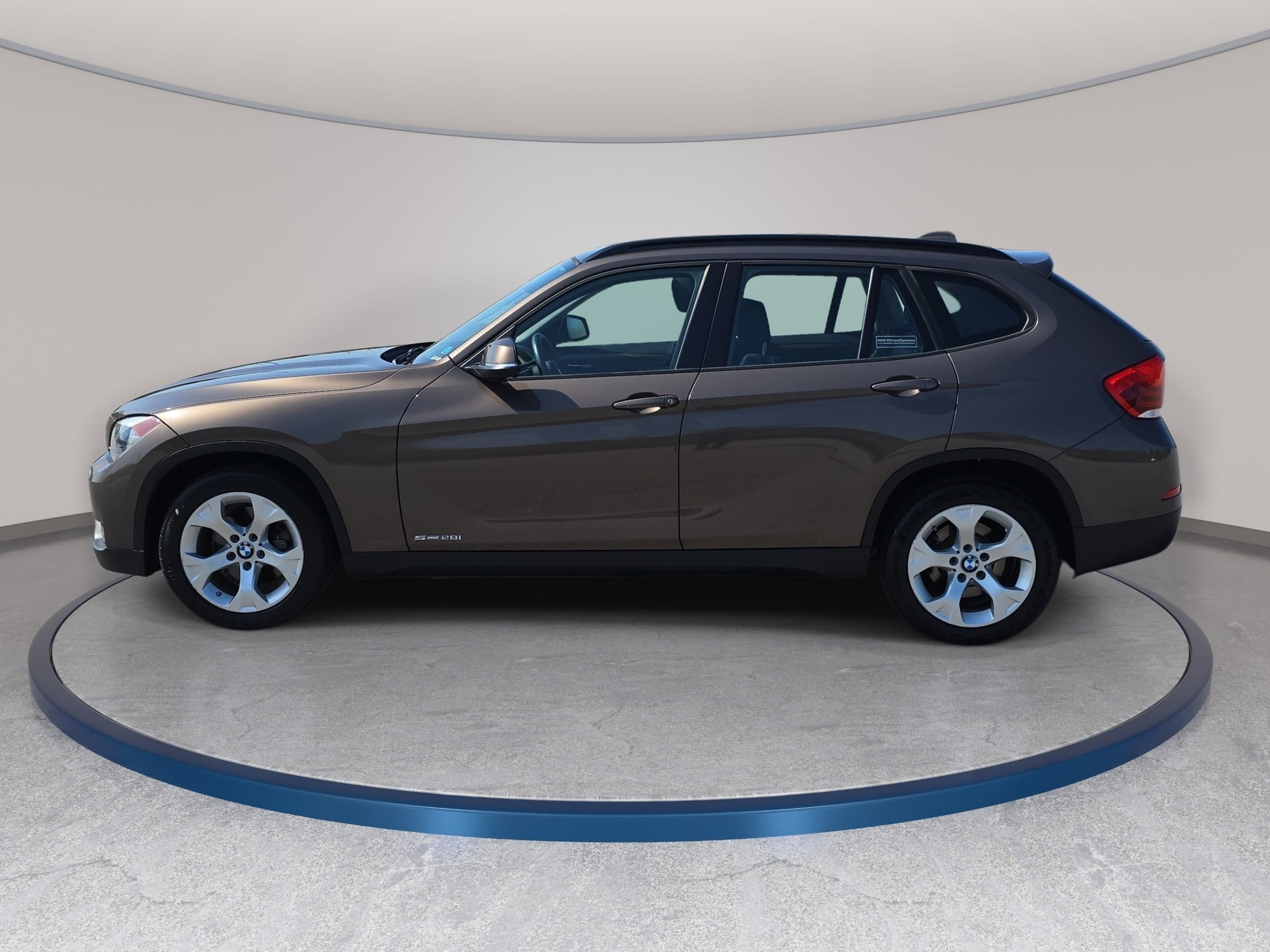 Used 2013 BMW X1 sDrive28i image 8