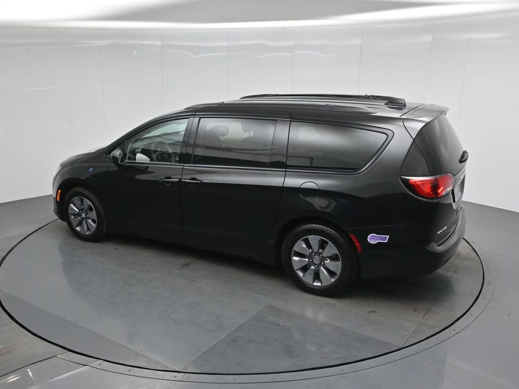 Used 2018 Chrysler Pacifica Limited w/ Advanced Safetytec Group image 43