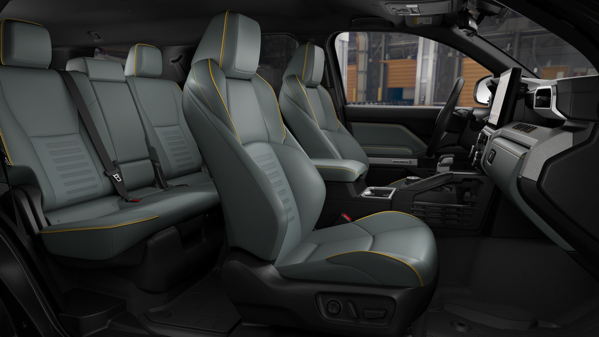 New 2026 Toyota 4Runner Trailhunter AWD/4WD image 20