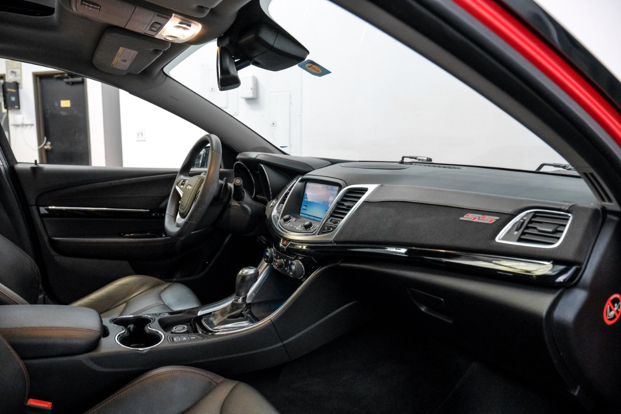 Used 2015 Chevrolet SS image 17