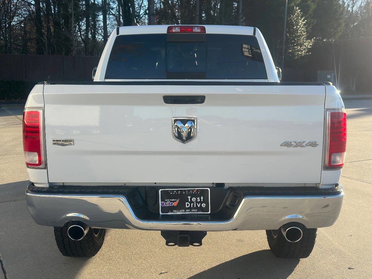 Used 2015 RAM 1500 Laramie image 17