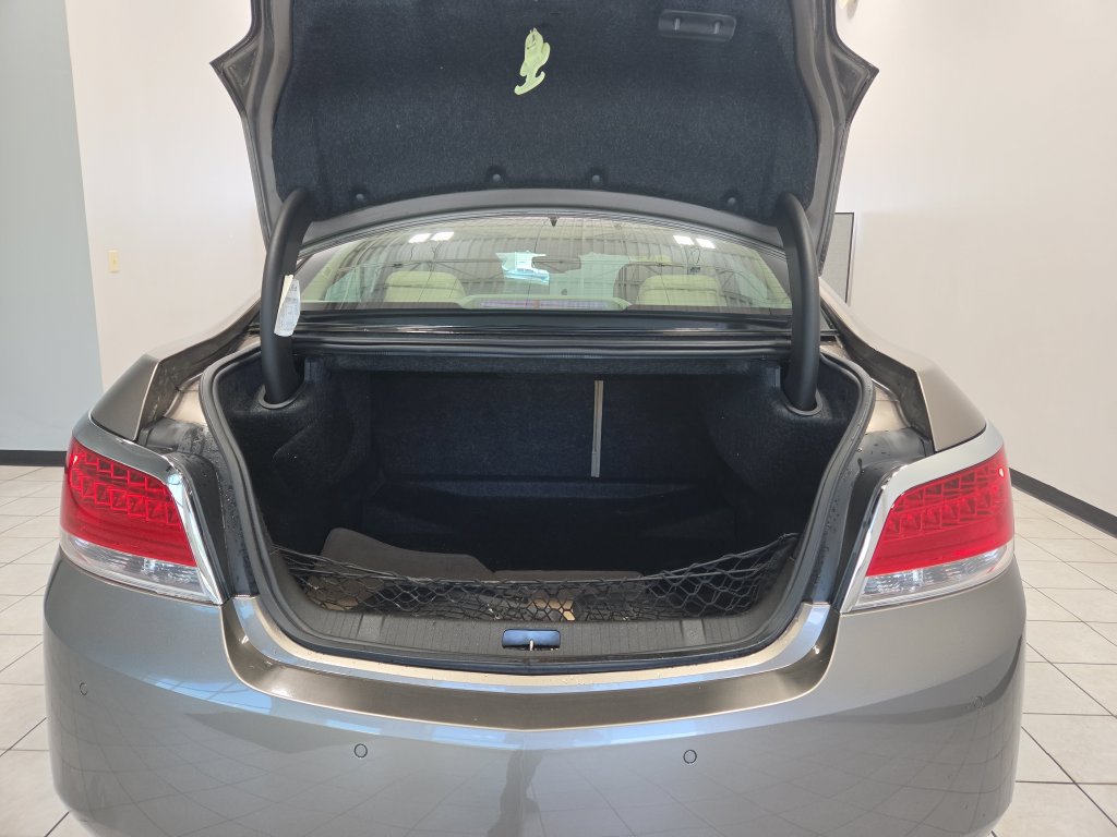 Used 2011 Buick LaCrosse CXL FWD image 14