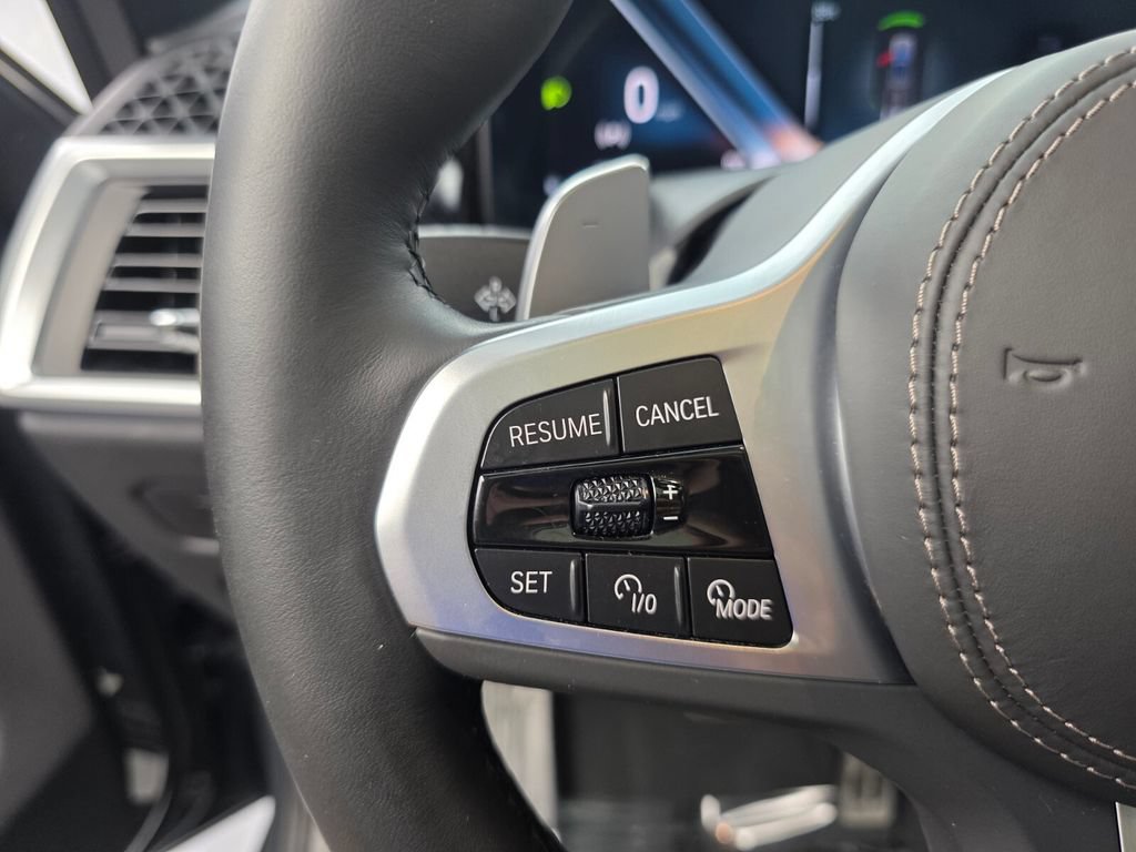 Certified 2025 BMW X5 sDrive40i w/ Executive Package RWD image 19