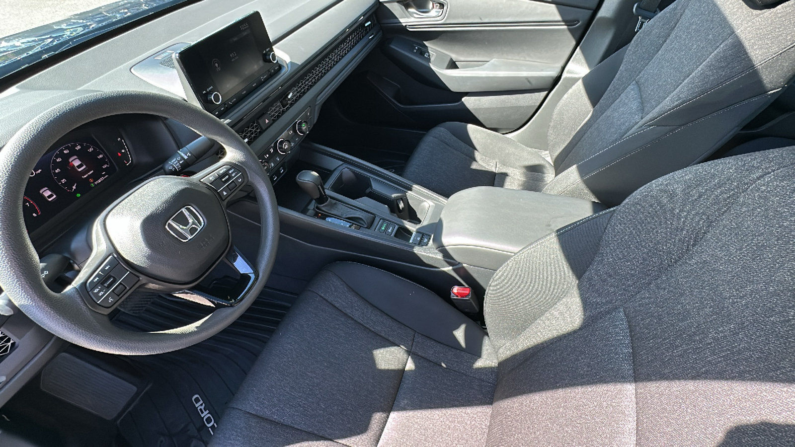 Used 2024 Honda Accord EX image 20
