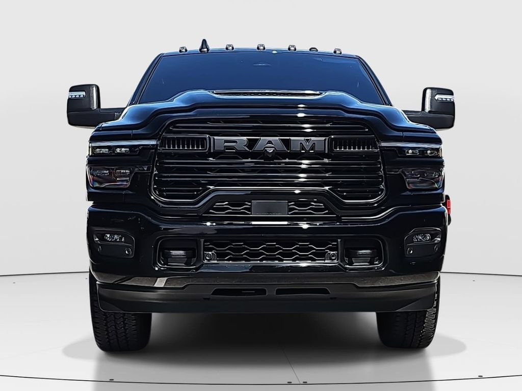 Used 2026 RAM 2500 Laramie AWD/4WD image 2
