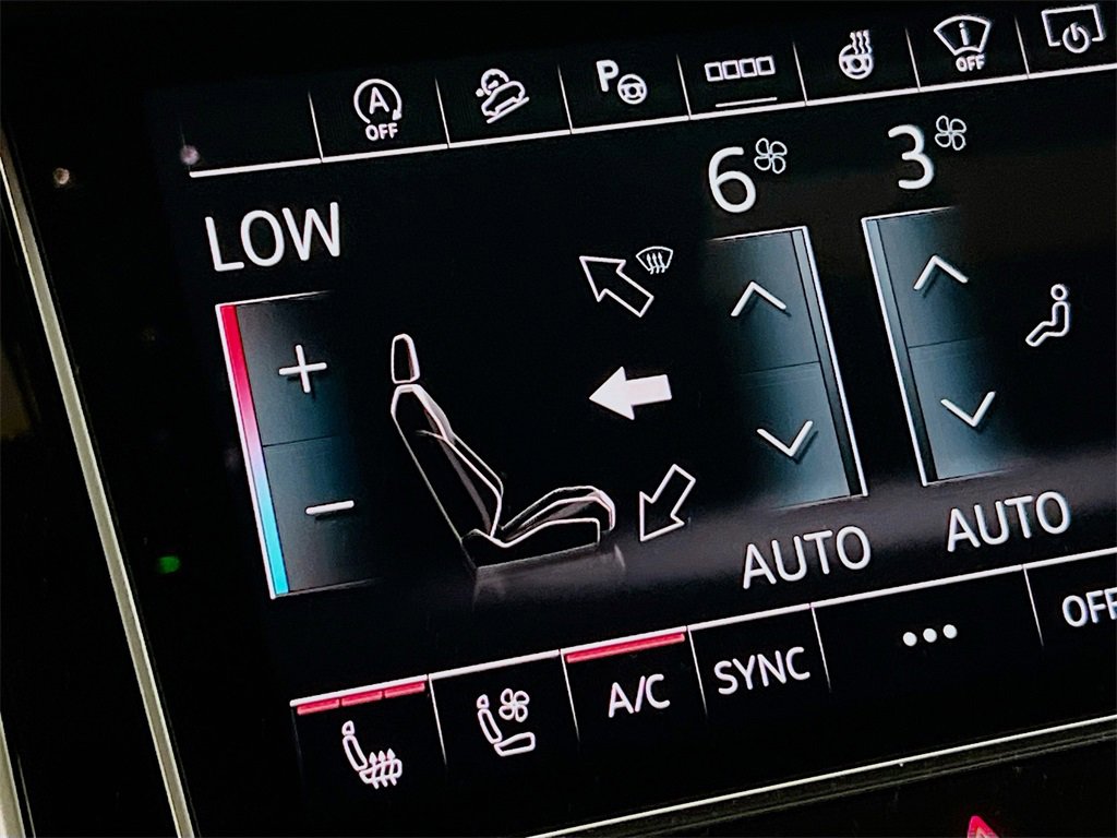 New 2026 Audi RS Q8 performance image 21