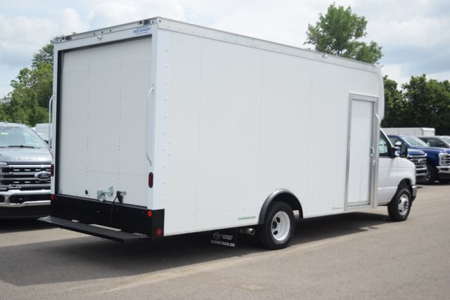 New 2027 Ford E-450 and Econoline 450 Super Duty w/ Power Equipment Group RWD image 20