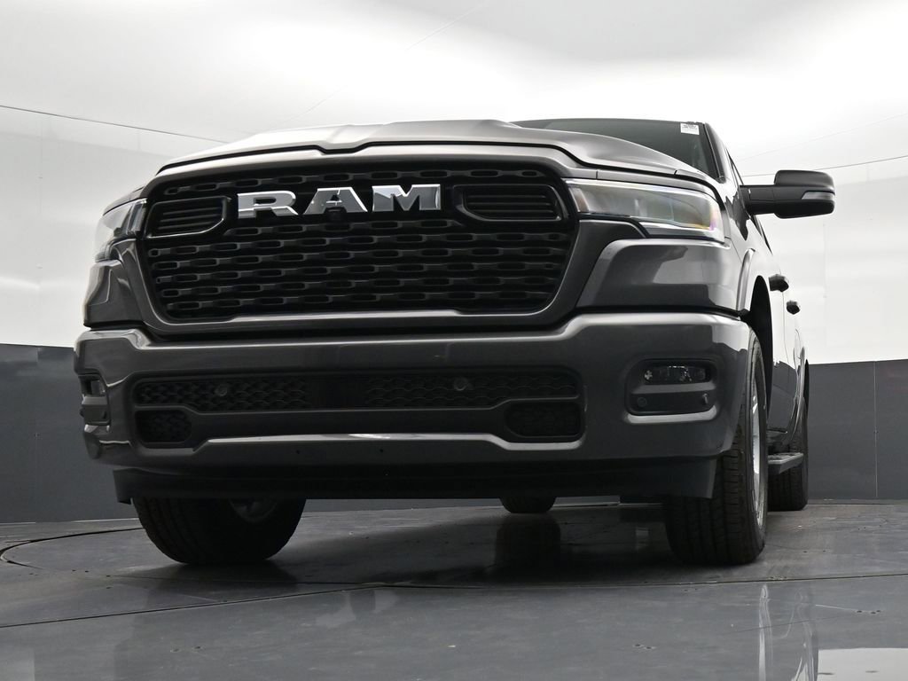 Used 2025 RAM 1500 Big Horn AWD/4WD image 30
