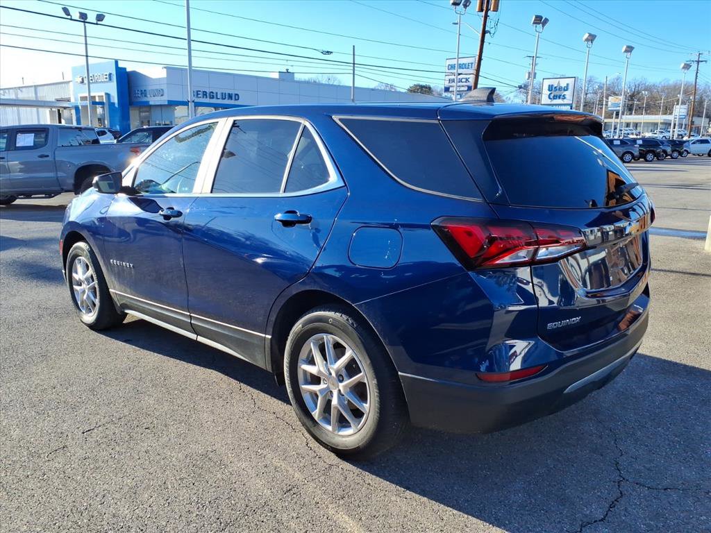 Used 2023 Chevrolet Equinox LT image 3