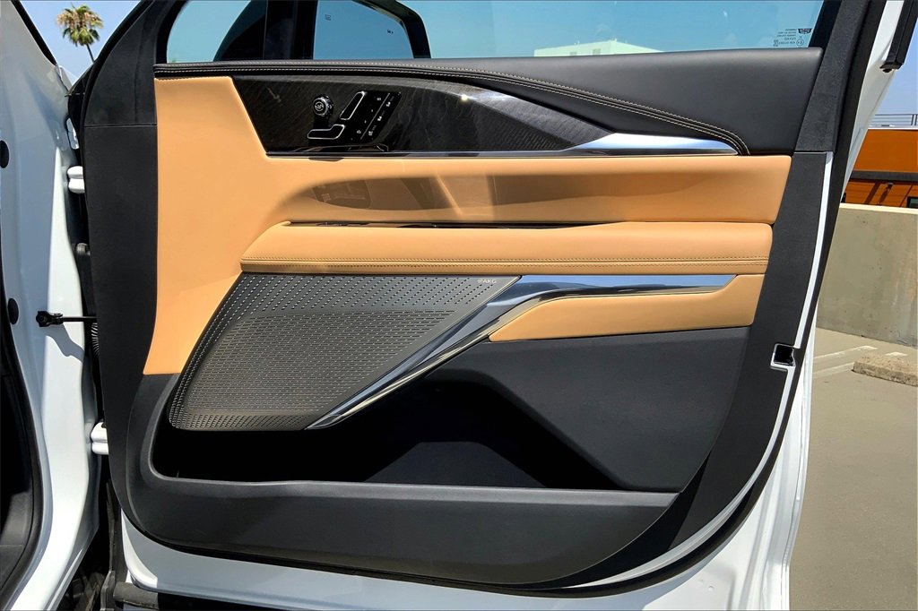 New 2025 Cadillac Escalade IQ Sport 2 image 35