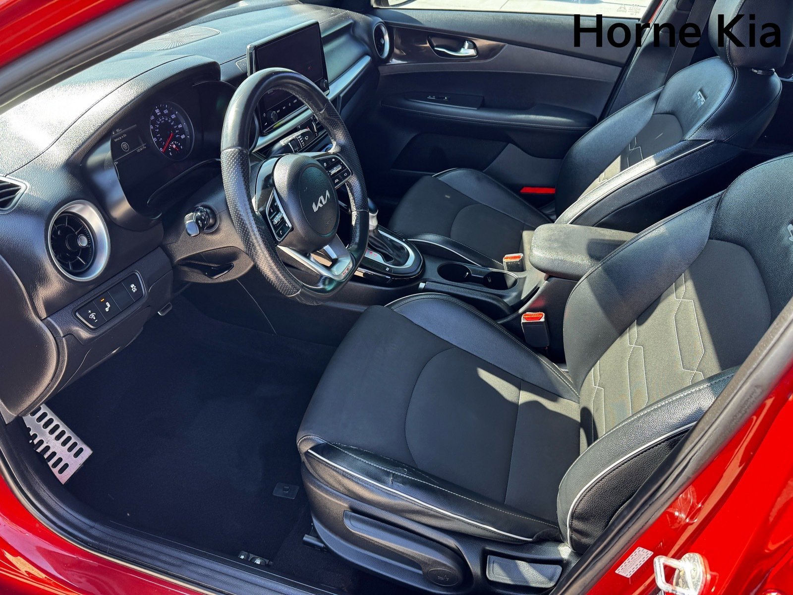 Used 2023 Kia Forte GT-Line image 9