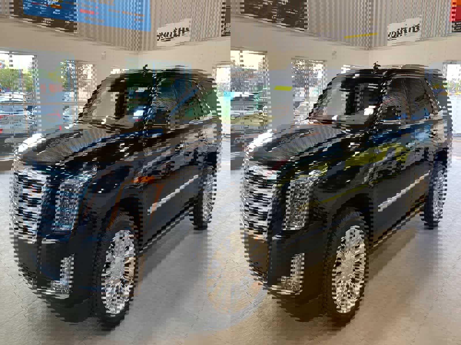 Used 2019 Cadillac Escalade Platinum image 1